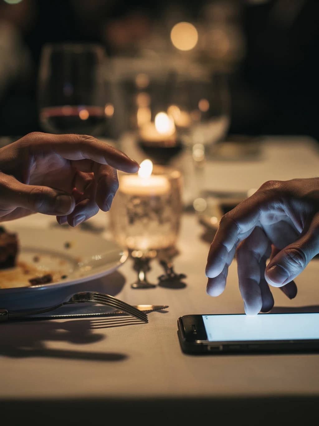 Is it rude to ask someone to put their phone away during dinner if they keep checking it?